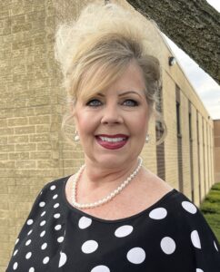 Volunteer Coordinator Tamara Jaroszewski