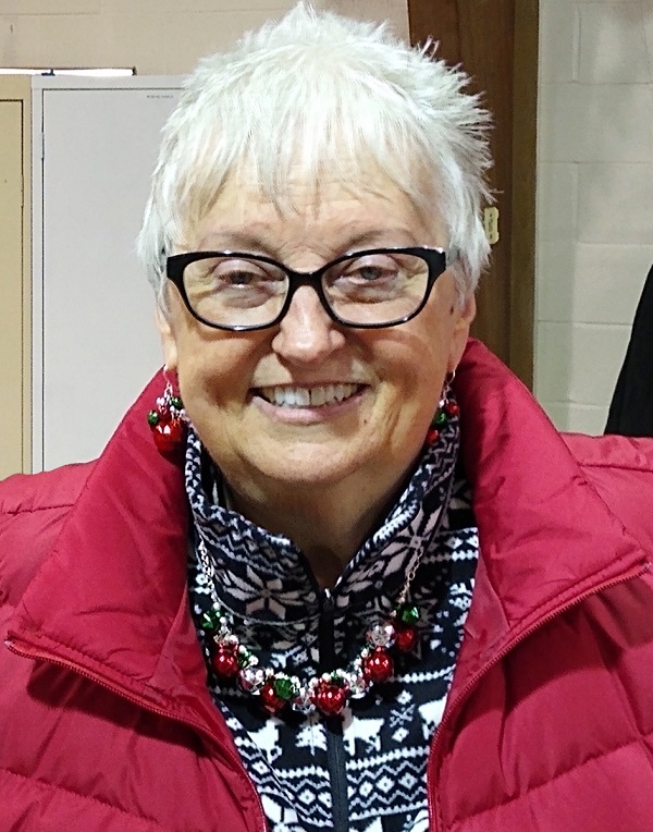 Homeland resident Joyce Zandieh